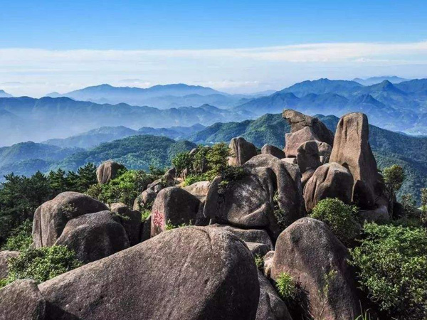 ����ɽ��