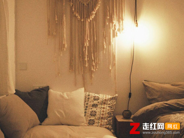 黑夜不敢关灯的人