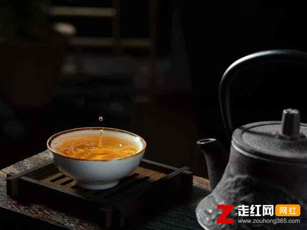 ���ƶ�����