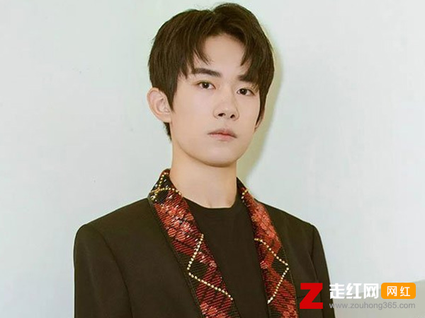 ����ǧ��