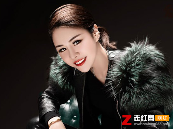 抖音花姐真名叫什么,凭借一首《狂狼》圈粉无数