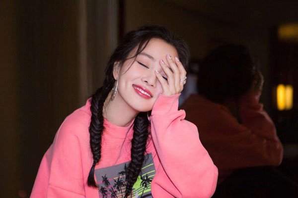 ��С�ҹ��pgone�� ��Ϊ��ͷ���¼�������ʸ֮��