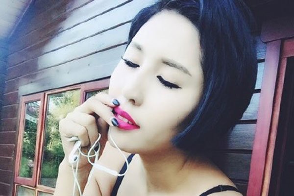 ��������շ���Ƶ��ʲô ��Ů�����صĶ���������