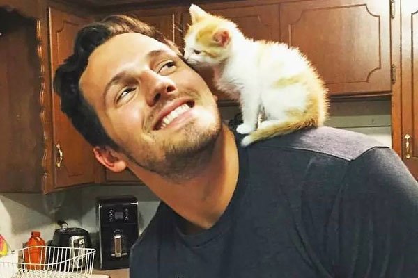 ��è�����˿����� Ϊʲô˵���˲�����è��ʲô���