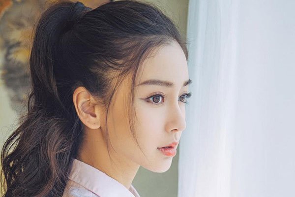 ������˿���а��һ����˭ ��˿���ǽ�Ǯ������