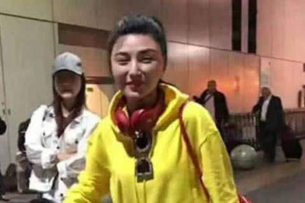 ��¿����ƽ�ٺ���ʷ ���������Ҹ�Ů��������