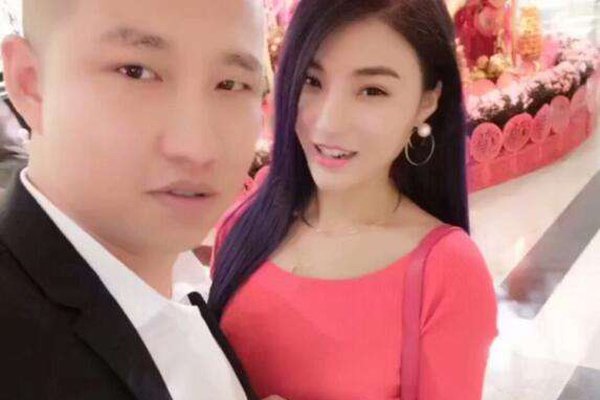 ��¿����ƽ�ٺ���ʷ ���������Ҹ�Ů��������