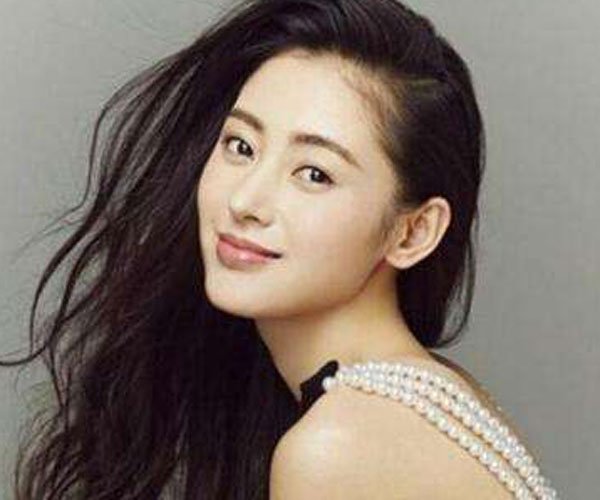 张天爱回应打乳环事件 为什么和邓超有关系