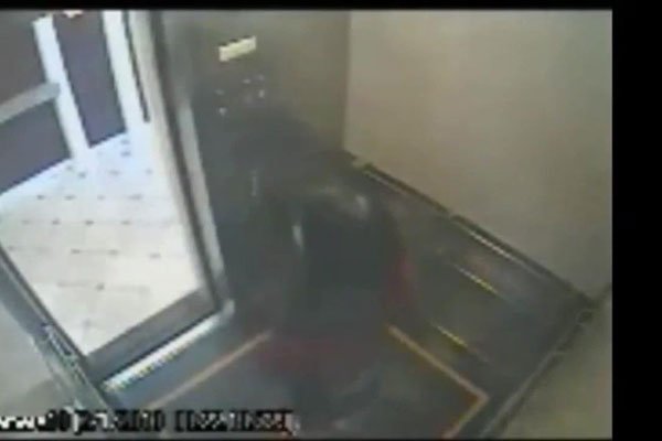 蓝可儿事件的真相是怎么回事 电梯监控录像怎么看