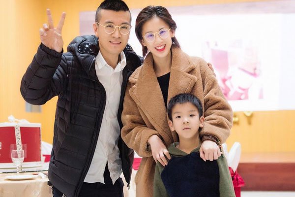 黄圣依和杨子什么关系 未婚先孕第二胎才领结婚证