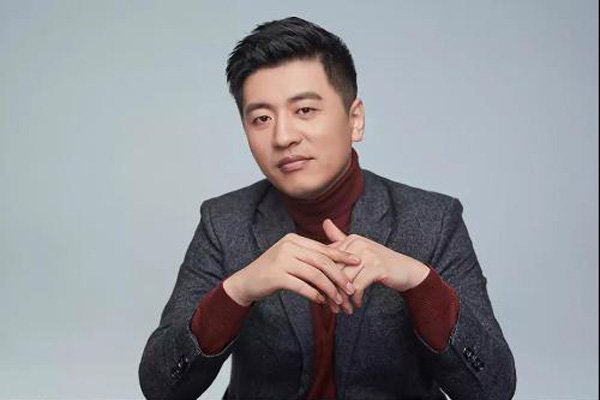 ��ѩ��������ϼ����ͼƬ ��ѧУ����һ����������