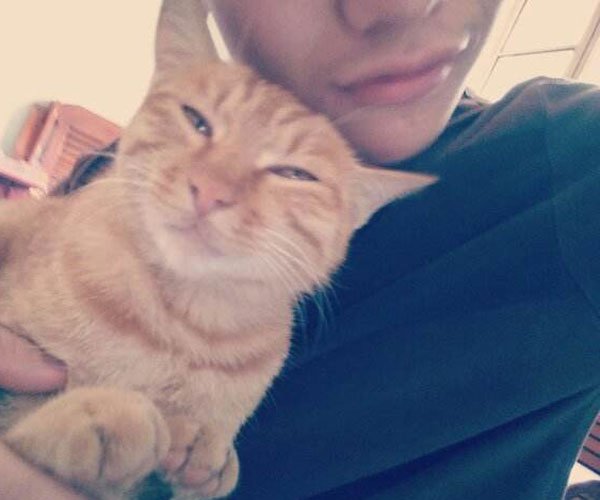 ��è�����˺ܿ��� Ů����һ��ҪԶ��������