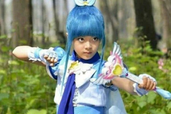 �Խ����ݹ��ĵ��Ӿ� �����˵��Ӿ硶������Сħ�ɡ�