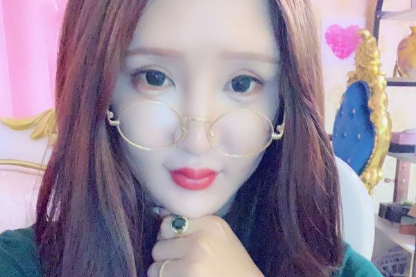 �һ���������ǰ��Ƭ������Ů ������Ϊʲô��������