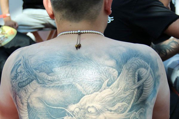 魏龙在沈阳厉害吗 纹身看似黑社会连小混混都不如