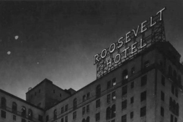 ���ɶ��ư����� ���ɶ������¼��ı���