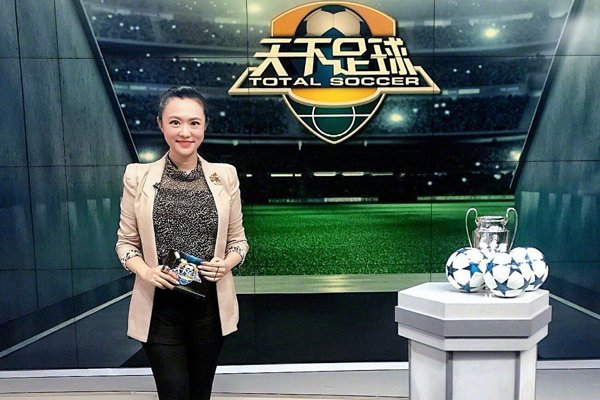 ��������˫ɫ˿�������һ���������� ÿһ�ڶ����Ը�˿��