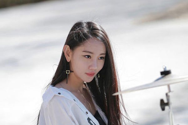 韩国雅妍5万一次 被说那么不堪只是说一些群体艺人