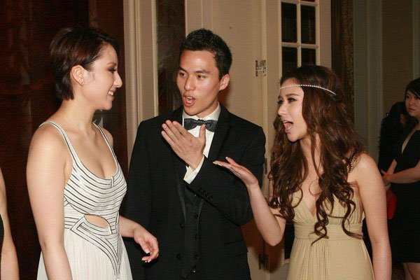 Ϊʲôû�˸����κ�� ��Ӣ������������ǿ���Ҷ�