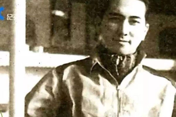 Ϊʲôû�˸����κ�� ��Ӣ������������ǿ���Ҷ�