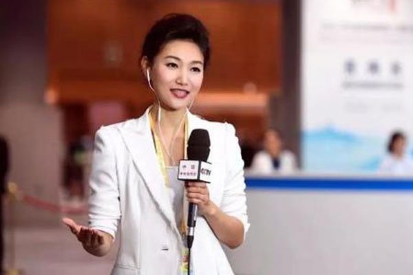 �����ȷ�ƨ�¼� ��������Ӧ�������˳ɻ�