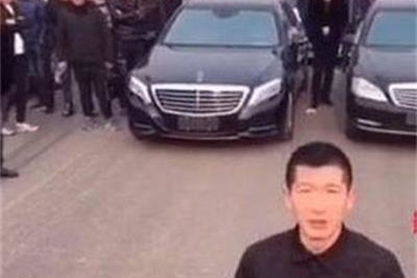 ���ڴ���һ������ ���Ҳֻ��Ϊ�˳�����������·��