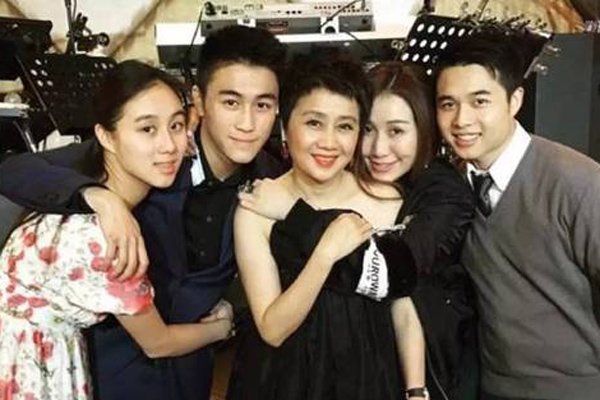 ����Ѳ������� Ϊʲô�Ͷ�������һ��Ҳ����