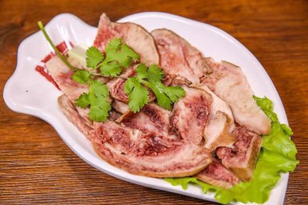 ţ��ϲ��ʲô��λͼƬ ���Ը�ţ����һ��