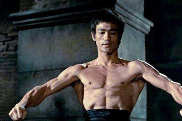 李小龙传奇之死 多次被证实是猝死影迷就是不愿承认