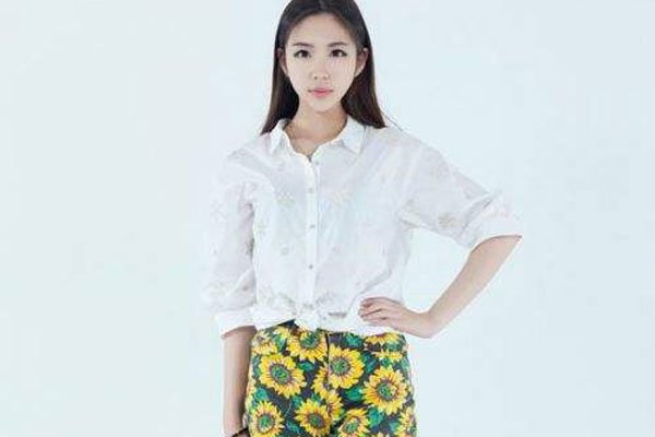 �羺��һ�ͯ�ڸ������� ����ô�����˾�����Ϊ��ʲô