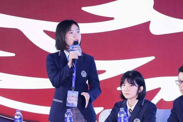 �羺ͯ�ں���ʷ �������Լ�����Ӱʦ