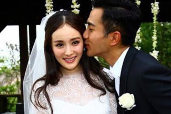杨幂什么时候离得婚 在伪装甜蜜只是为了流量