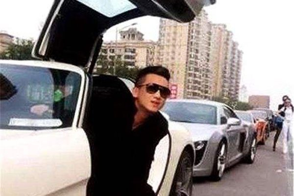 ��˸��������ͼƬ ����������Ψһû�н��Ļƽ�����