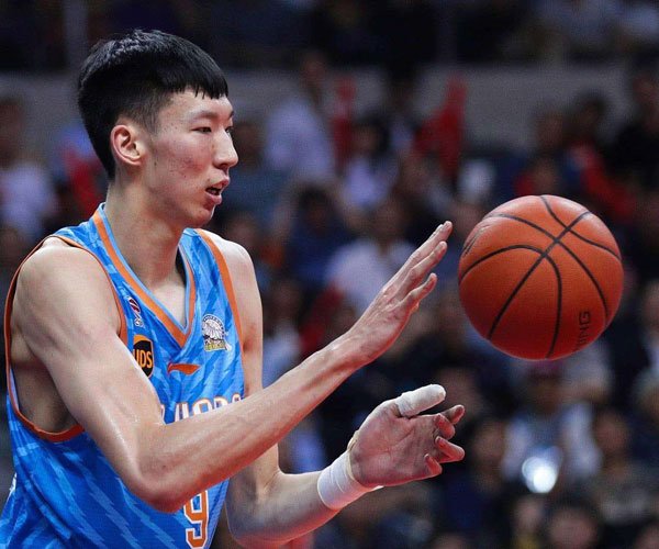 周琦被裁的原因 这里没有人情只有自身利益最大化