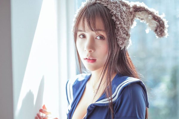 ������������Ƭ �����Ů����ôû��˵��