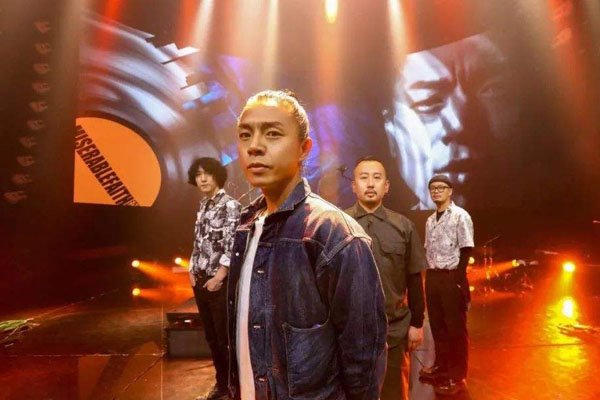 ʹ���߻�����Ů������˭ ���ʹ���߻��������