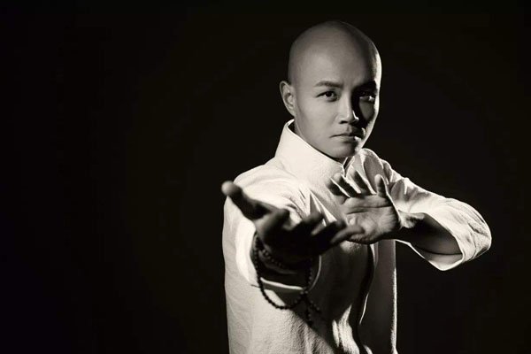 �ּ������¼���Ƶʼĩ ������ƿ�׾�����ֱ˵tmd