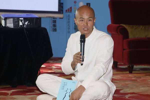 �ּ������¼���Ƶʼĩ ������ƿ�׾�����ֱ˵tmd