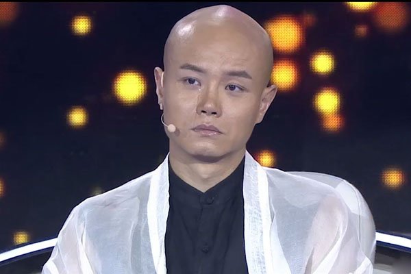 乐嘉醉酒事件视频始末 喝了两瓶白酒嘴里直说tmd