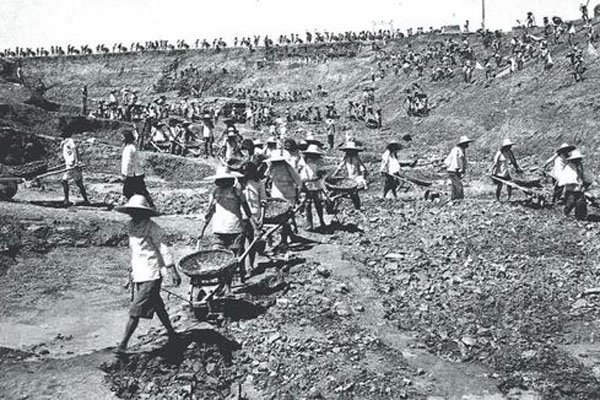 �����ֺ������˶����� �������˾��ÿֲ�