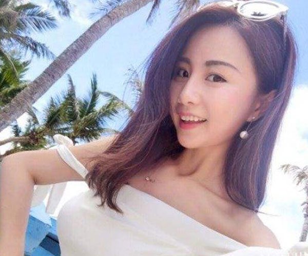 纪文君被禁的图片 有资本还不让人炫耀了