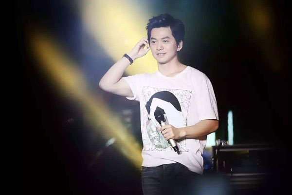 �ǰ������ϲ���� �Ǹ��������������������