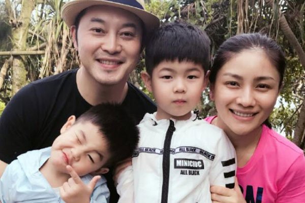 沙溢老婆叫什么名字结婚多少年孩子有几个怎么认识的