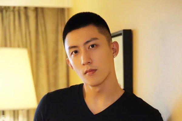 �ƾ�褸������ϼ�� �ұ�Ů�ѱ��ع���ʵ��Ʒ����