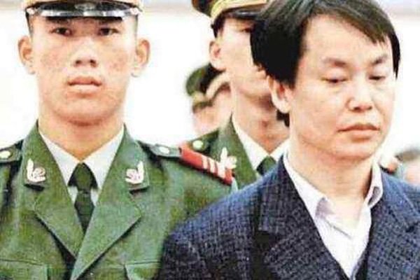 �κ����������ǿ ���ֱ����췢��ֱ������