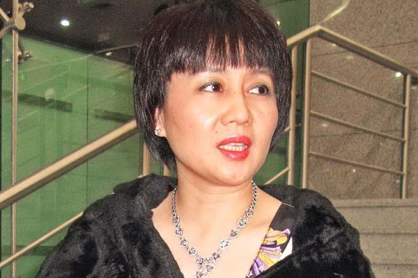 �������������ϼ�ͼƬ Ůǿ��Ҳ�ǲݸ���Ϯ�ɹ��䷶