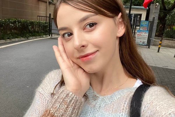 ��������Ů���¼� ����·�ö����˱��ŵ�����