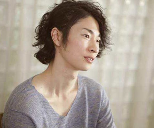 �ձ�AV����������ȫ ��̬������Ϊż������