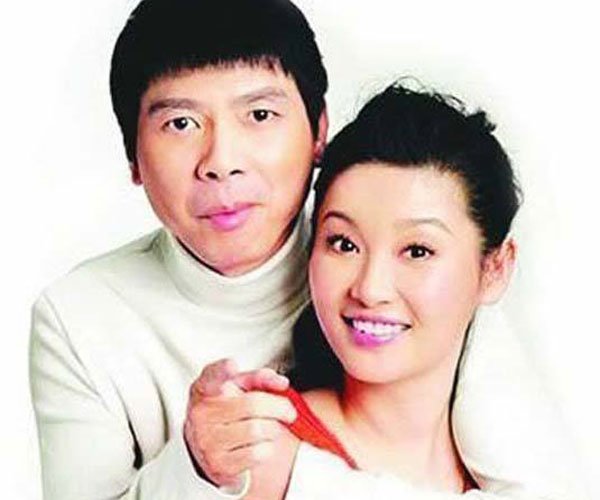 ��С�պ��췫��ô��һ��� �ڡ������ѡ���ʱ������˷����ϵ�