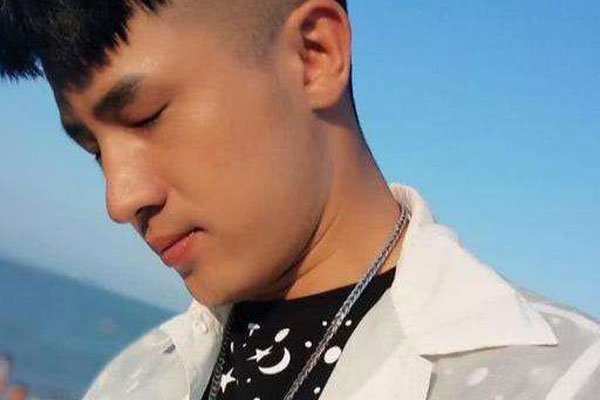 ���������ͬ��ͼƬ �������Ƶ������Ѫ